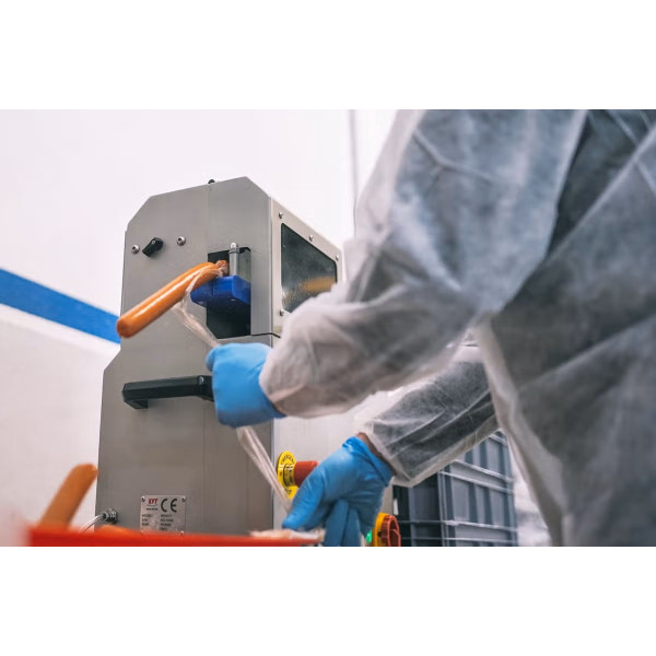 Купити Очищувач ковбас від оболонки KFT MSP-3008 від відомого виробника KFT Food Machinery